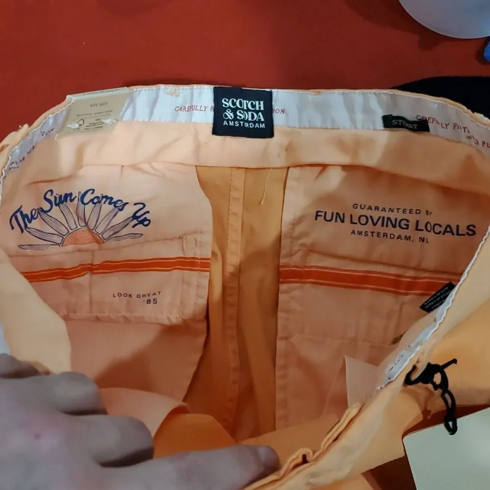 Scotch & Soda Men's Bright Peach Stuart Shorts Size 30 X 9 in Inseam